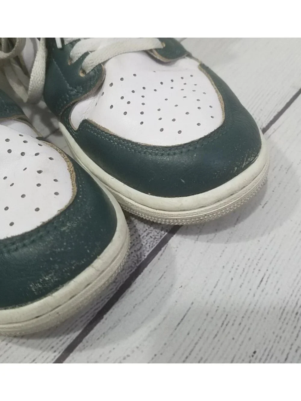 Nike Air Jordan 1 Mid SE Mens Size 8 Oxidized Green White Sail FQ7720-103